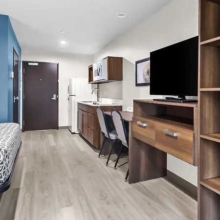 Woodspring Suites South Houston Hobby-3